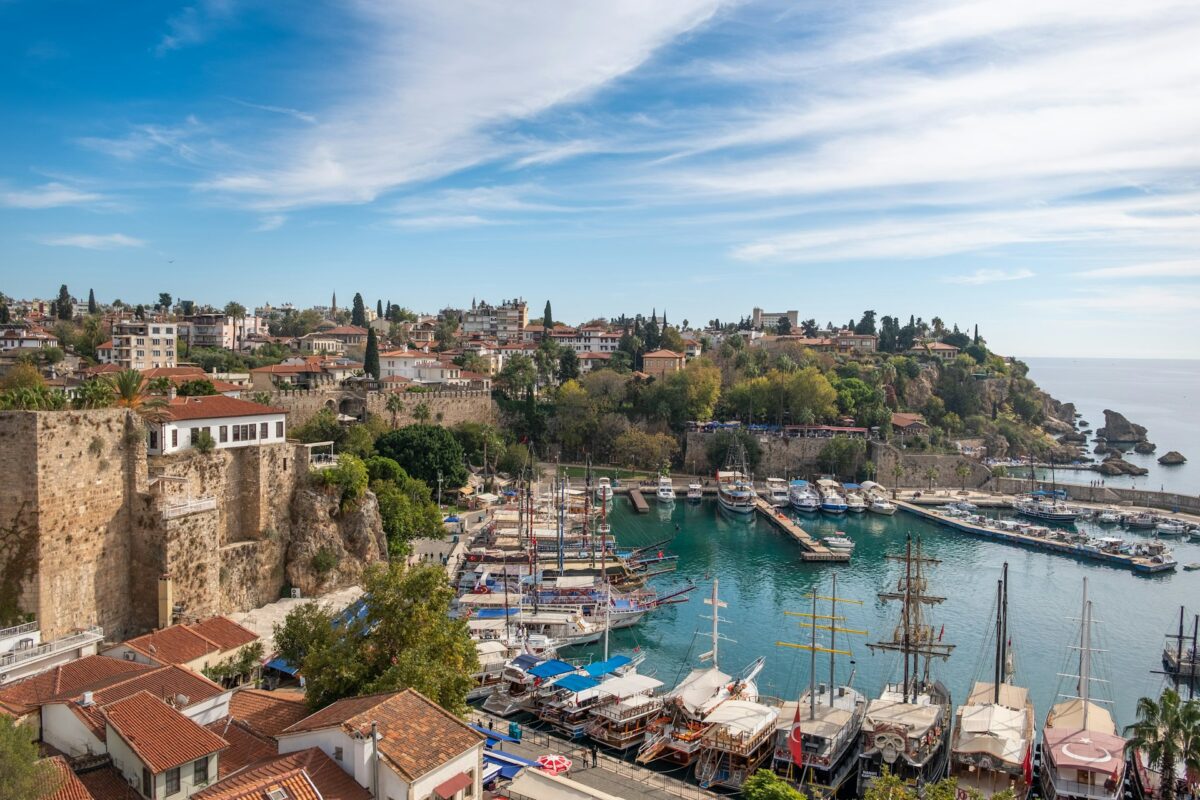 Antalya Kaleiçi ve tarihi liman