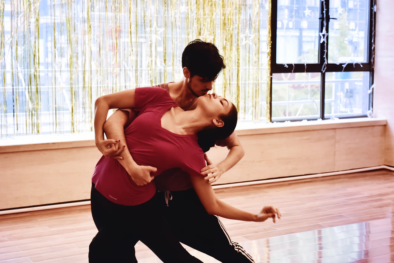 Latin Dansları: Türleri, Ritimleri ve Sana Uygun Olanı Seçme Rehberi